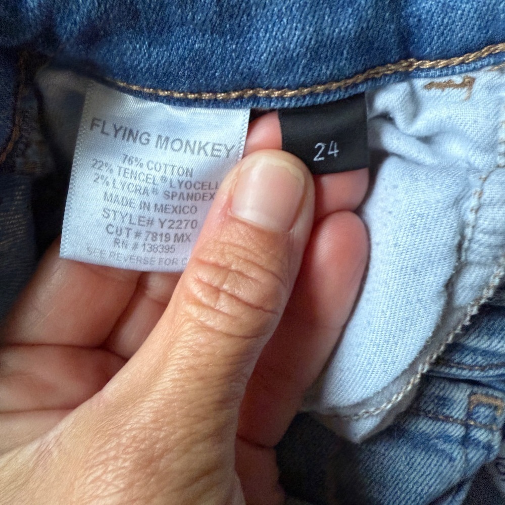 Flying Monkey Womens Jeans 24 Hi-Rise ankle flare denim, raw hem and two toned - Picture 4 of 6